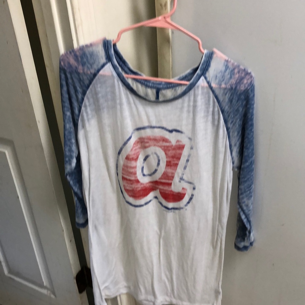 5th and ocean Atlanta Braves shirt